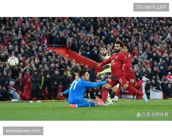 努涅斯与伊萨克终结能力差异：跑动模式、对抗策略与射门技术结构对比