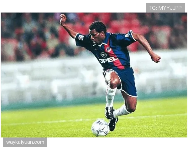 小罗转型中场主导后，盘带突破如何比昔日边锋角色更有效压制防线？